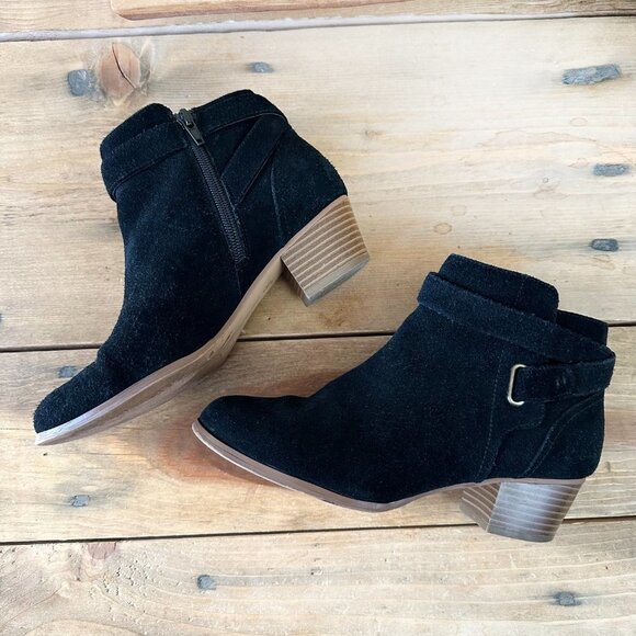 Giani Bernini Oleesia Memory-Foam Ankle Booties Black 6 Suede - Picture 5 of 7